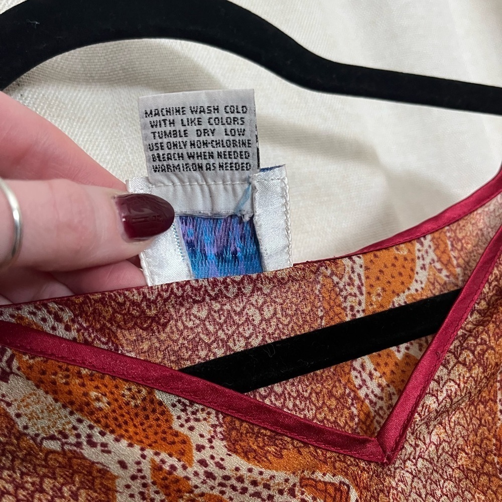 5/$45 Vintage 70s Long Semi Sheer Orange Snakeskin Kaftan by La Nuit - Picture 13 of 14